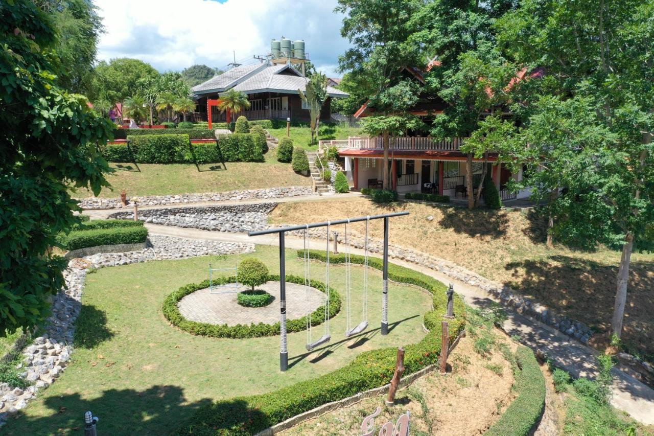 Baanpufa Resort Ban Huai Maenam Noi Buitenkant foto