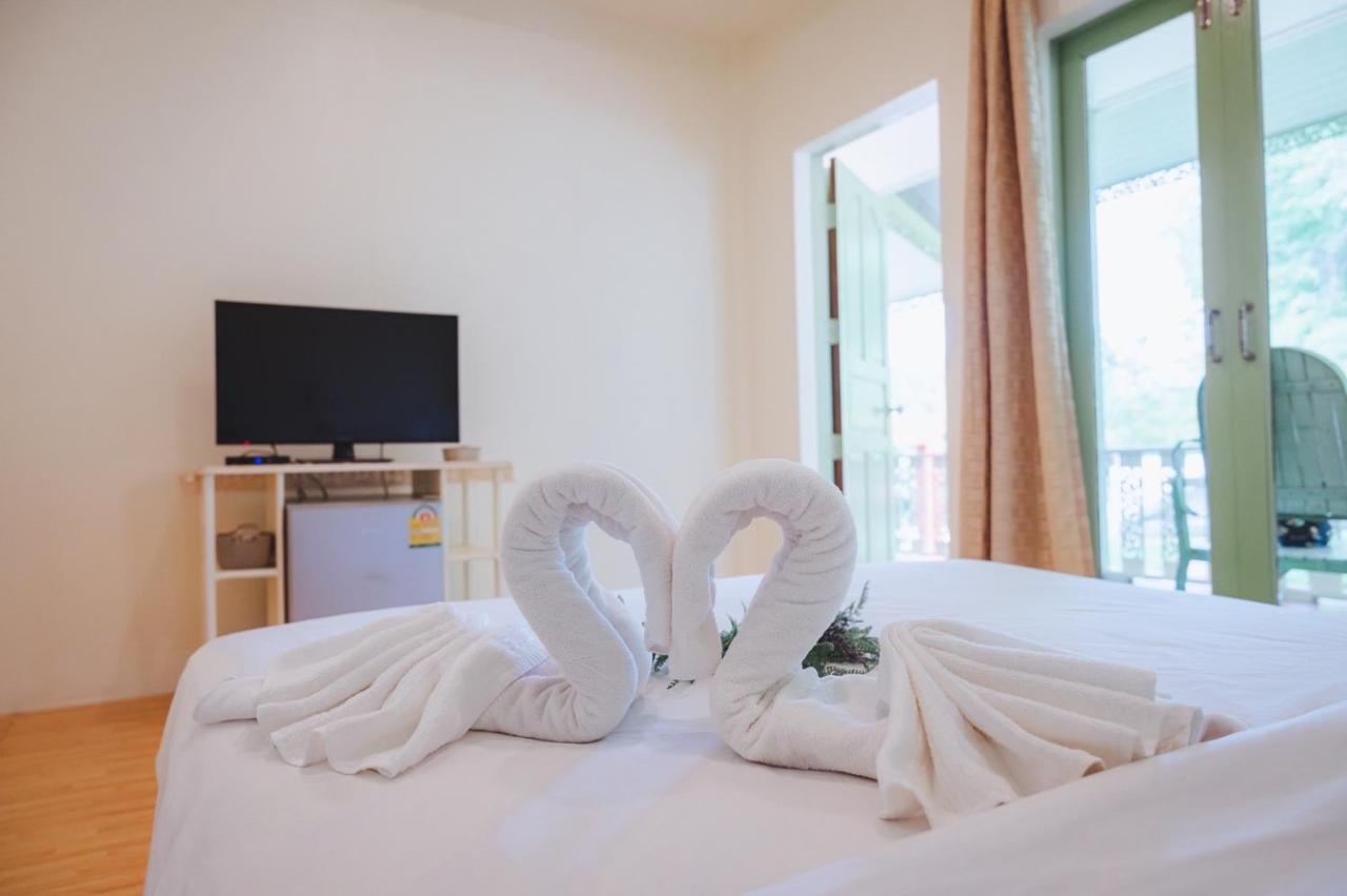 Baanpufa Resort Ban Huai Maenam Noi Buitenkant foto