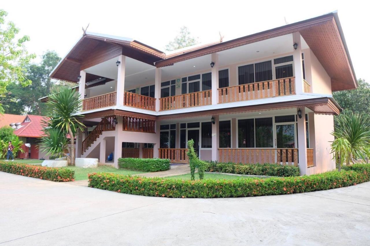 Baanpufa Resort Ban Huai Maenam Noi Buitenkant foto